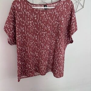Women's Maroon Floral Top